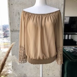 Umgee Flowy Sheer Top S